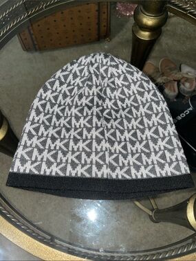 Michael Kors Black & White MK Logo Knit Beanie